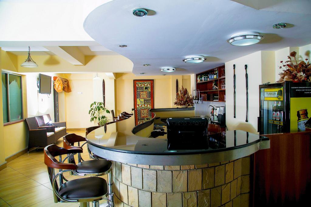 Batians Apartment Hotel Nairobi Exterior foto